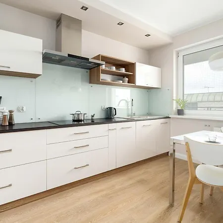 Comfortable With Parking In By Renters Apartamento