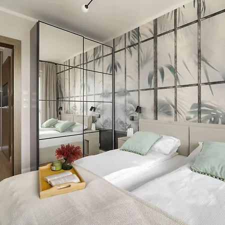 Comfortable With Parking In By Renters *