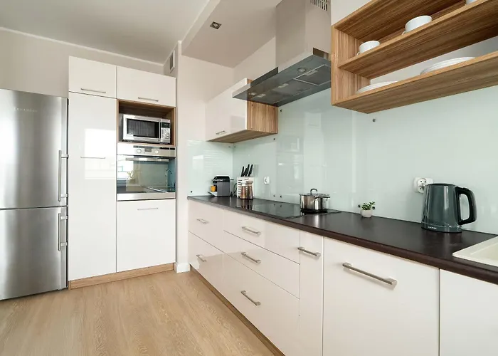 Comfortable With Parking In By Renters شقة